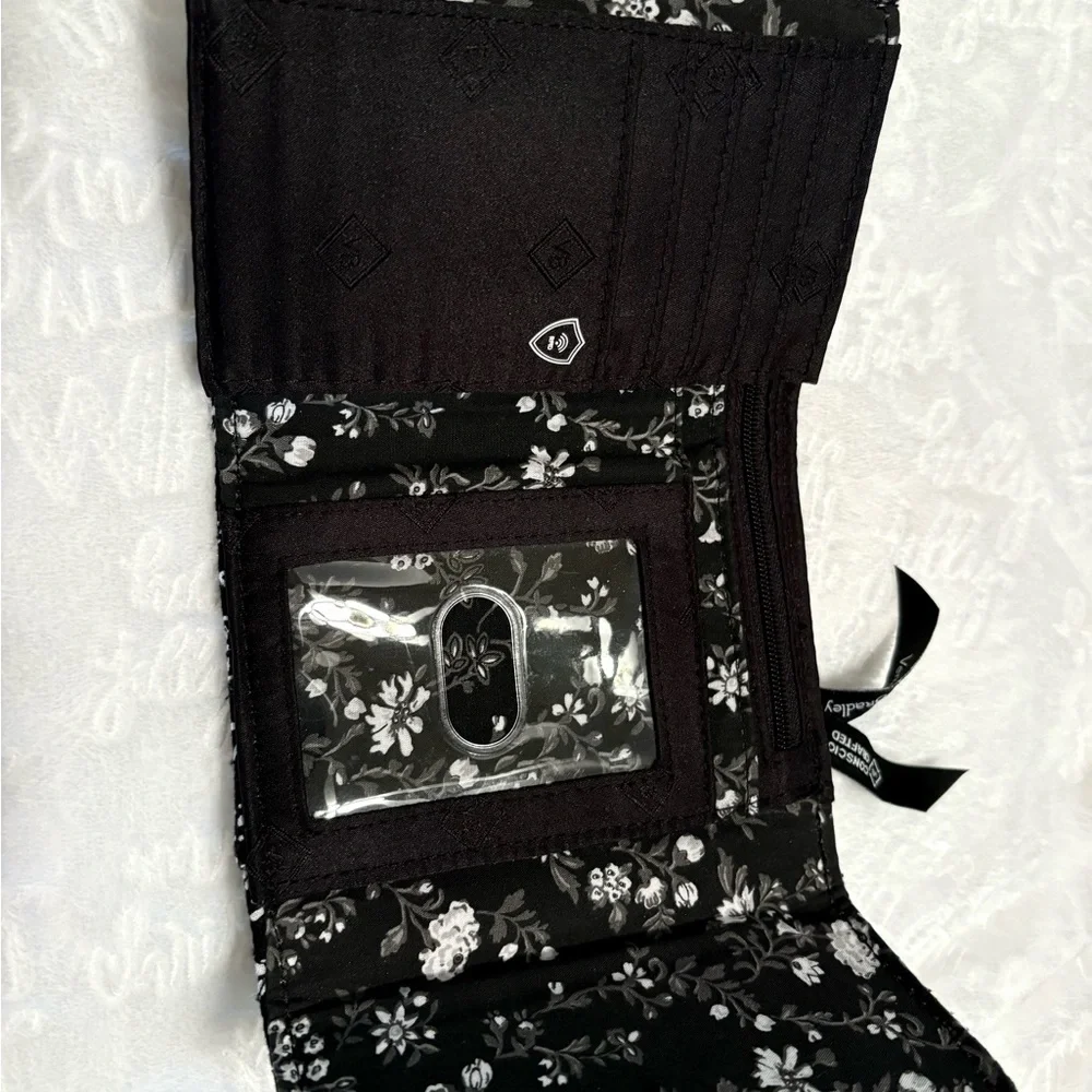 Vera Bradley Black and White Bandana Wallet - Picture 12 of 13